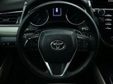 Used 2020 Toyota Camry SE image 3