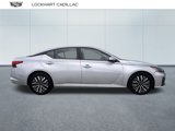 Used 2023 Nissan Altima 2.5 SV image 2