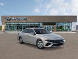 New 2025 Hyundai Elantra SE image 2