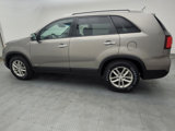 Used 2015 Kia Sorento LX image 3