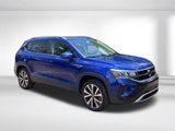 Certified 2023 Volkswagen Taos SE image 3