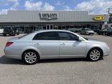 Used 2007 Toyota Avalon XLS image 2