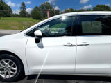 Used 2020 Chrysler Voyager LX image 3