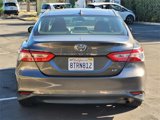 Used 2020 Toyota Camry LE image 6