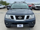 Used 2020 Nissan Frontier PRO-4X image 2