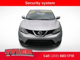 Used 2017 Nissan Rogue Sport S image 2