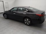 Used 2021 Nissan Altima 2.5 SV image 3