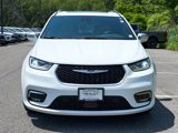 Used 2021 Chrysler Pacifica Pinnacle image 4