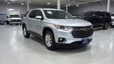 Used 2019 Chevrolet Traverse LT image 2
