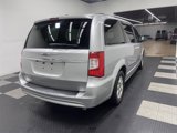 Used 2011 Chrysler Town & Country Touring image 4