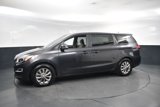 Used 2020 Kia Sedona LX image 2