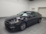 Used 2020 Kia Optima LX image 2