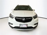 Used 2020 Buick Encore Essence image 2