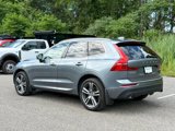 Used 2019 Volvo XC60 T5 Momentum w/ Multimedia Package image 2
