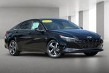 Used 2022 Hyundai Elantra SEL w/ Convenience + Premium Package image 2