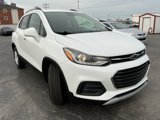 Used 2018 Chevrolet Trax LT w/ LT Convenience Package image 2