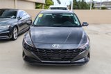 Used 2022 Hyundai Elantra SEL w/ Convenience Package image 2