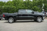 New 2025 RAM 1500 4x4 Crew Cab image 3