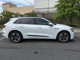 Used 2022 Audi e-tron Premium w/ Convenience Plus Package image 4