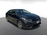 Used 2023 Kia Forte LXS image 3
