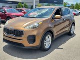 Used 2017 Kia Sportage LX image 2