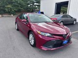 Used 2020 Toyota Camry LE image 3