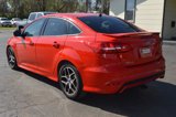 Used 2016 Ford Focus SE w/ SE Sport Package image 4