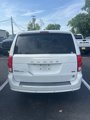 Used 2019 Dodge Grand Caravan SE w/ UConnect Hands-Free Group image 5