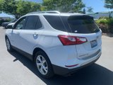 Used 2019 Chevrolet Equinox LT image 2