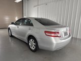 Used 2011 Toyota Camry LE image 5
