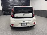 Used 2017 Kia Soul + image 4