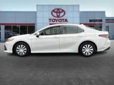 Used 2022 Toyota Camry LE w/ Cold Weather Package image 4