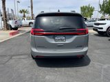 New 2025 Chrysler Pacifica Select image 5