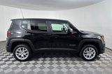Used 2023 Jeep Renegade Latitude image 3