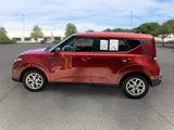 Used 2022 Kia Soul LX w/ Technology Package image 4