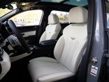 New 2025 Bentley Bentayga image 2