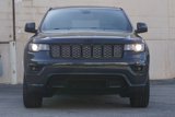 Used 2018 Jeep Grand Cherokee Altitude image 2