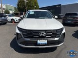 Used 2025 Hyundai Tucson SE image 2