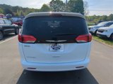 Used 2022 Chrysler Voyager LX image 4