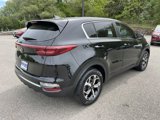 Used 2022 Kia Sportage LX image 4