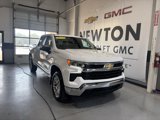 Used 2022 Chevrolet Silverado 1500 LT image 2