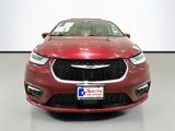 Used 2021 Chrysler Pacifica Touring-L image 2