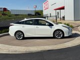 Used 2016 Toyota Prius Three Touring image 2