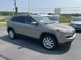 Used 2017 Jeep Cherokee Limited image 3