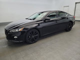 Used 2022 Nissan Altima 2.5 SR image 2