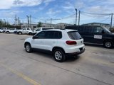 Used 2016 Volkswagen Tiguan S image 4
