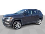 Used 2022 Jeep Compass Latitude image 4