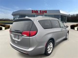 Certified 2020 Chrysler Pacifica Touring-L w/ Tire & Wheel Group image 4