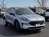 Used 2022 Ford Escape SE w/ Cold Weather Package image 3