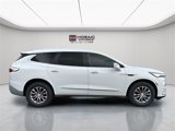 Used 2022 Buick Enclave Premium image 2
